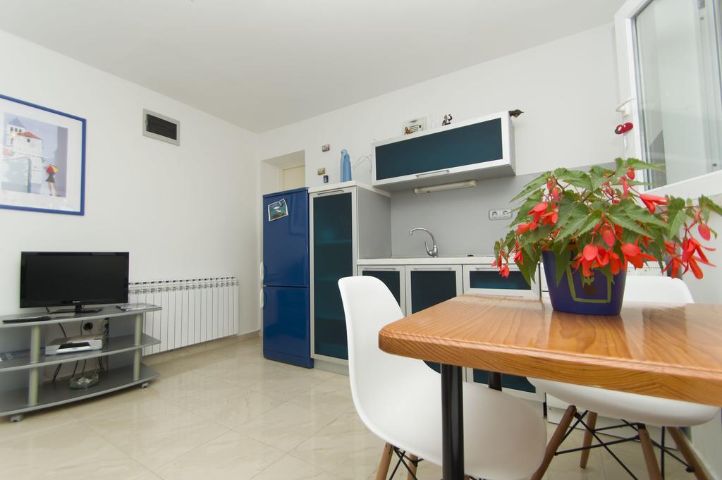 Apartment And Rooms Jurisic Korčula Exteriör bild